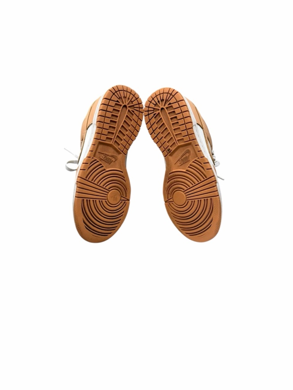 Nike Women’s Dunk Low Shoes - Picture 6 of 7